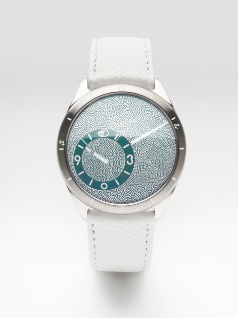 @ressence 🇧🇪 Type9 JW’s. In the spirit of art watches Ressence has done before, Benoit has engaged Belgian maze artist Jules Whittock. Jules Whittock hand draws intricate mazes, often with a message. Type9 reserves a secret message in the maze, visible only at midnight. Can you find the message in the maze? 
@martinpulli 🇺🇸 I’ve seen every watch and every development at Ressence, but I am continually surprised and impressed with each new creation. #ressence #ressencewatch #ressencewatches #ressencetype9 #ressencetype9jw
