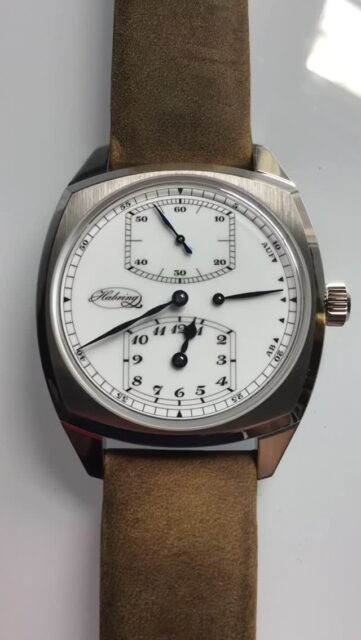 @habring2 🇦🇹 JOSEF , the Regulator. Dead seconds Regulator, that is. Did you know that the Regulator format was derived originally for railroad station clocks? Did you know that railroad station clocks had timing standards like marine chronometers? Regulator format meant that the hour and minute hands would never cross or obscure one another. Time, display without potential for error. Error which could prove catastrophic. @martinpulli 🇺🇸 all about time, all of the time , mostly on time. #Habring2 #habring2josef #regulatorwatch #regulatorwatches #martinpulli