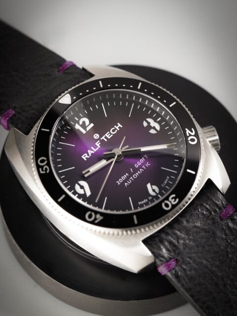 @ralftech_official 🇫🇷 the WRB (39mm) 🤿 went on a little diet…and lost 1.5mm of profile!
Plus there’s 💜 too! @martinpulli 🇺🇸 🚡